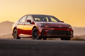 Family Sedans USA 2025 | Top Reliable Hybrid, Electric & Mid-Size Sedans for Modern Families